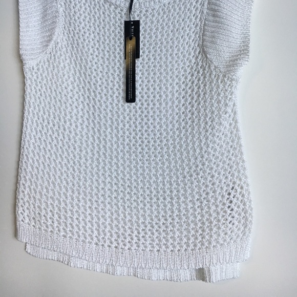 Top - Picture 4 of 4